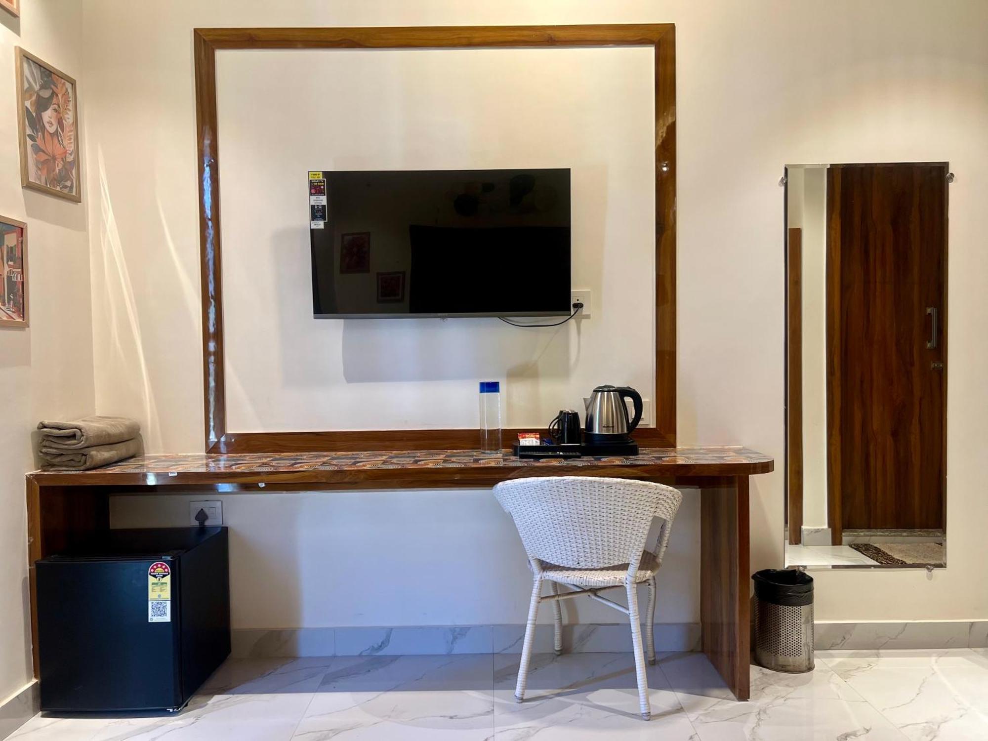 The Hosteller Rishikesh, Upper Tapovan מראה חיצוני תמונה