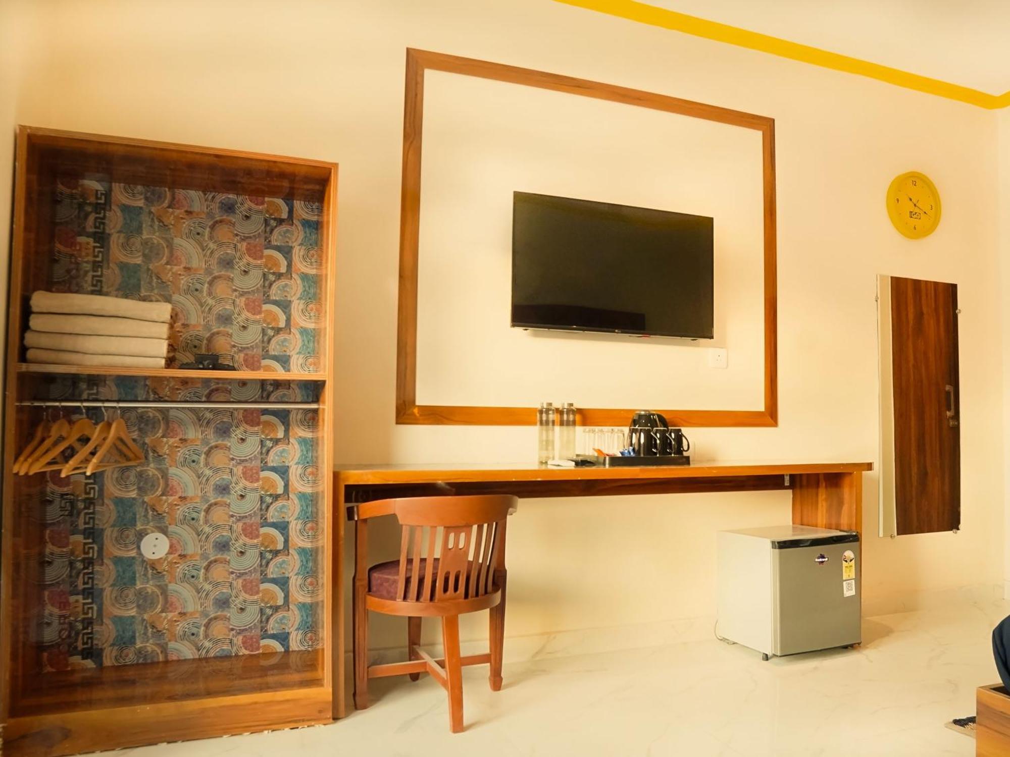 The Hosteller Rishikesh, Upper Tapovan מראה חיצוני תמונה